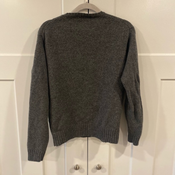 100% Wool Sweater - Picture 4 of 4